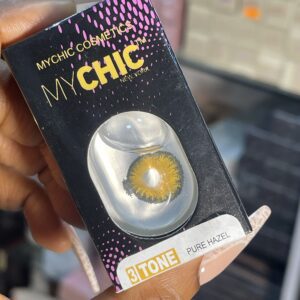 Chic Contact Lens